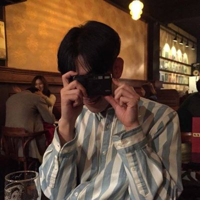 酷酷的帅气男生微信头像