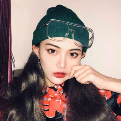 酷酷的霸气女生微信头像