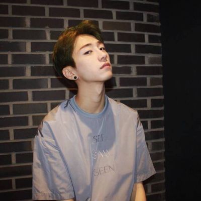 酷酷的帅气男生微信头像