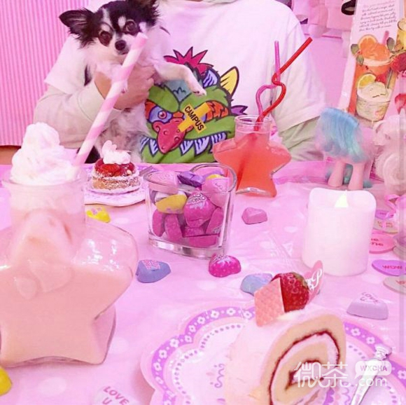 特别棒的唯美人间美食甜品相册封面图
