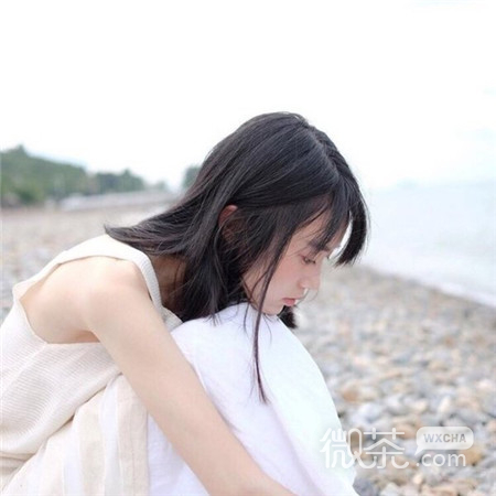 心碎绝望的伤感女生微信头像