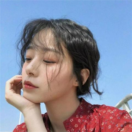 女生伤感唯美微信聊天背景图