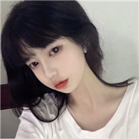 化完妆后的女生微信头像