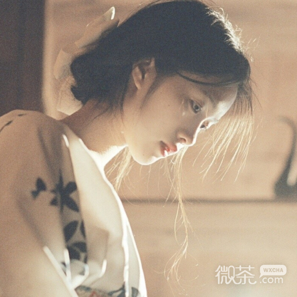 长发深沉最潮阳光微信女生头像