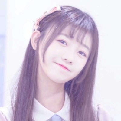 可爱的萌妹子有点调皮的美女微信头像