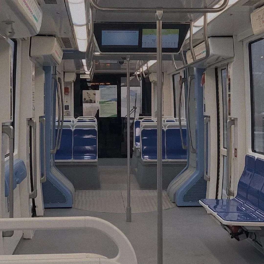 阳光简洁文艺微信朋友圈配图