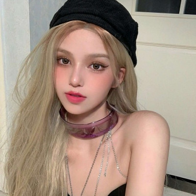 超级仙的欧美风个性另类的外国美女微信头像