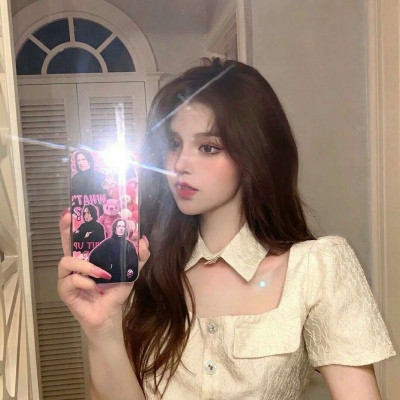 超级仙的欧美风个性另类的外国美女微信头像