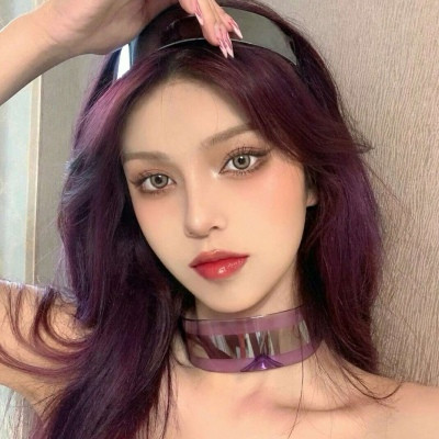 超级仙的欧美风个性另类的外国美女微信头像