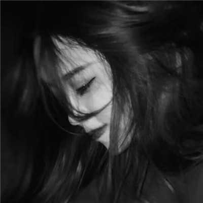 凄美忧伤孤独男女伤感微信头像