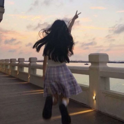 一对好看的情头，郎才女貌的男女微信头像