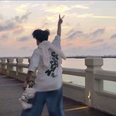 一对好看的情头，郎才女貌的男女微信头像