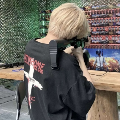 超有意境的非主流男生微信头像