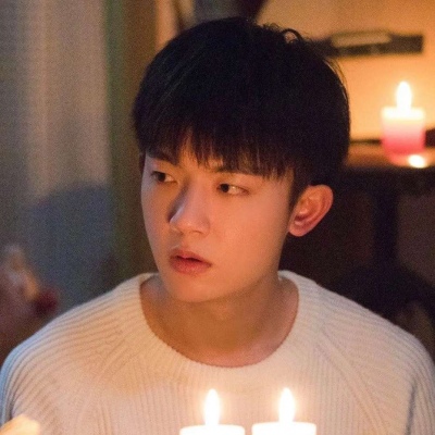 一对好看的情头，郎才女貌的男女微信头像