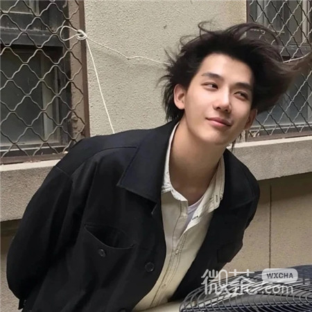 好看的男生帅气个性微信背景图