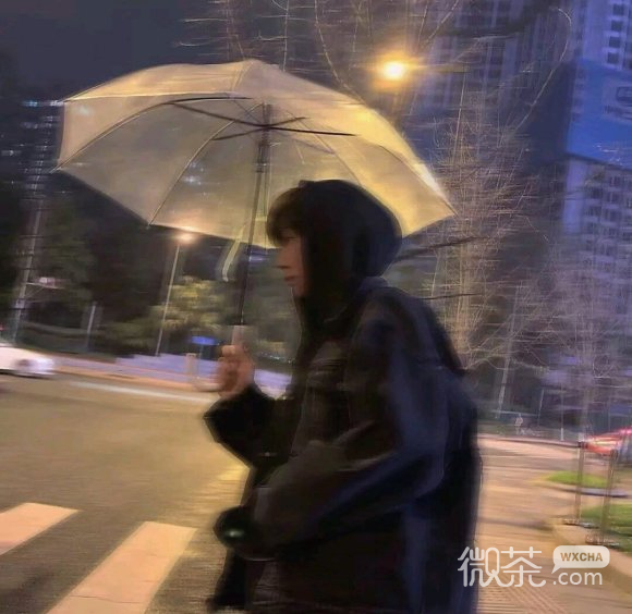 微信清纯最潮阳光男生头像