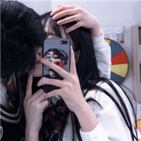 真人一人一半情侣微信头像