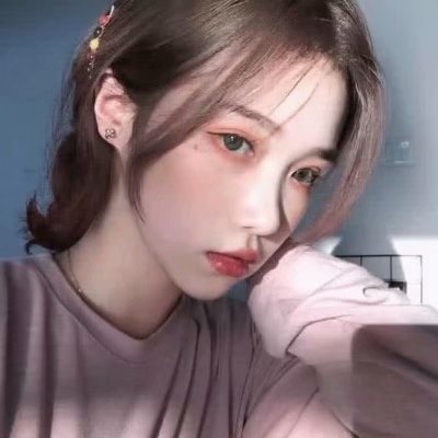 搞怪卖萌的非常好看的仙气飘飘女生微信头像