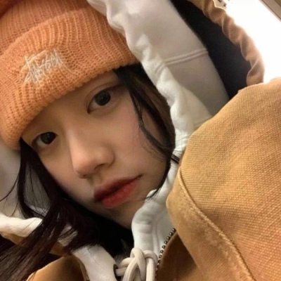 搞怪卖萌的非常好看的仙气飘飘女生微信头像