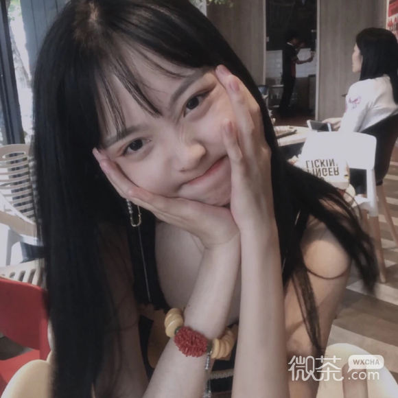微信阳光最潮气质女生头像