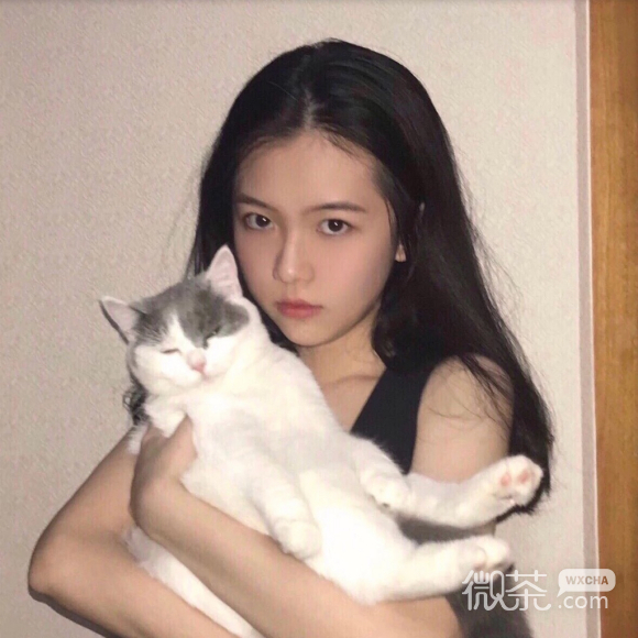 微信阳光最潮气质女生头像