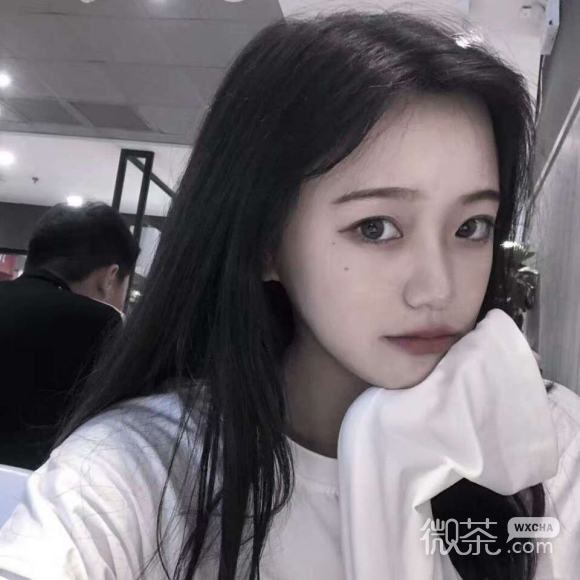 微信阳光最潮温馨女生头像