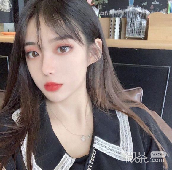 微信阳光最潮温馨女生头像