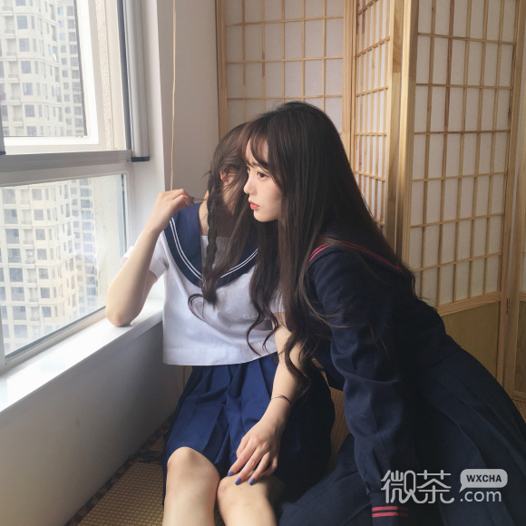 微信简洁阳光可爱女生头像