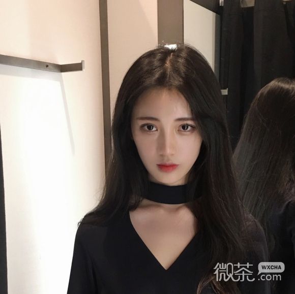微信简洁阳光可爱女生头像