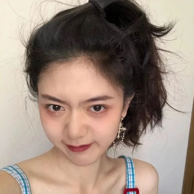 简单的抖音气质女生微信头像