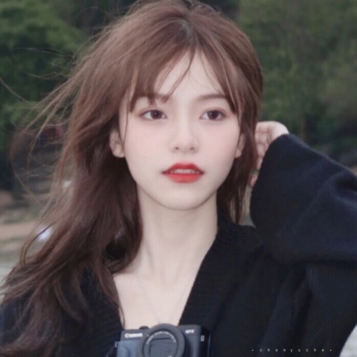 简单的抖音气质女生微信头像