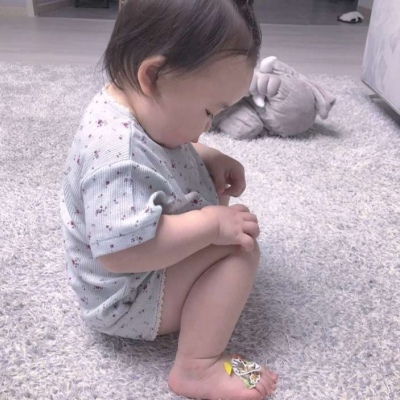 可爱搞怪沙雕情侣微信头像