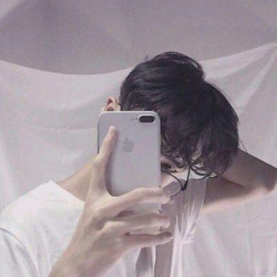 霸气的手机控男生微信头像