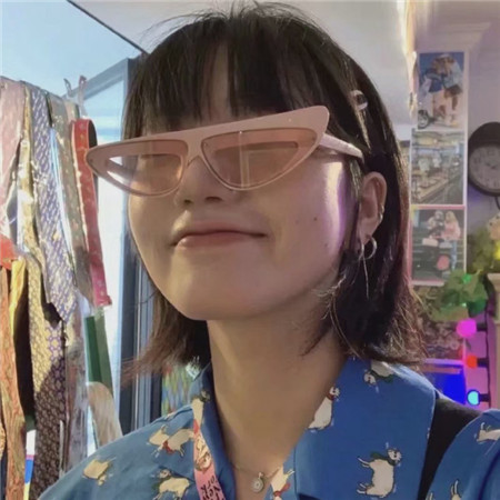 沙雕可爱有趣的女生微信头像