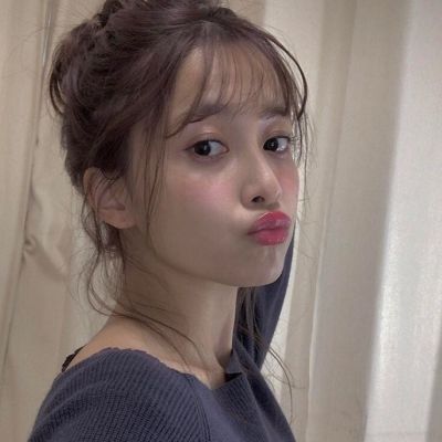 可爱青春超酷的女生微信头像