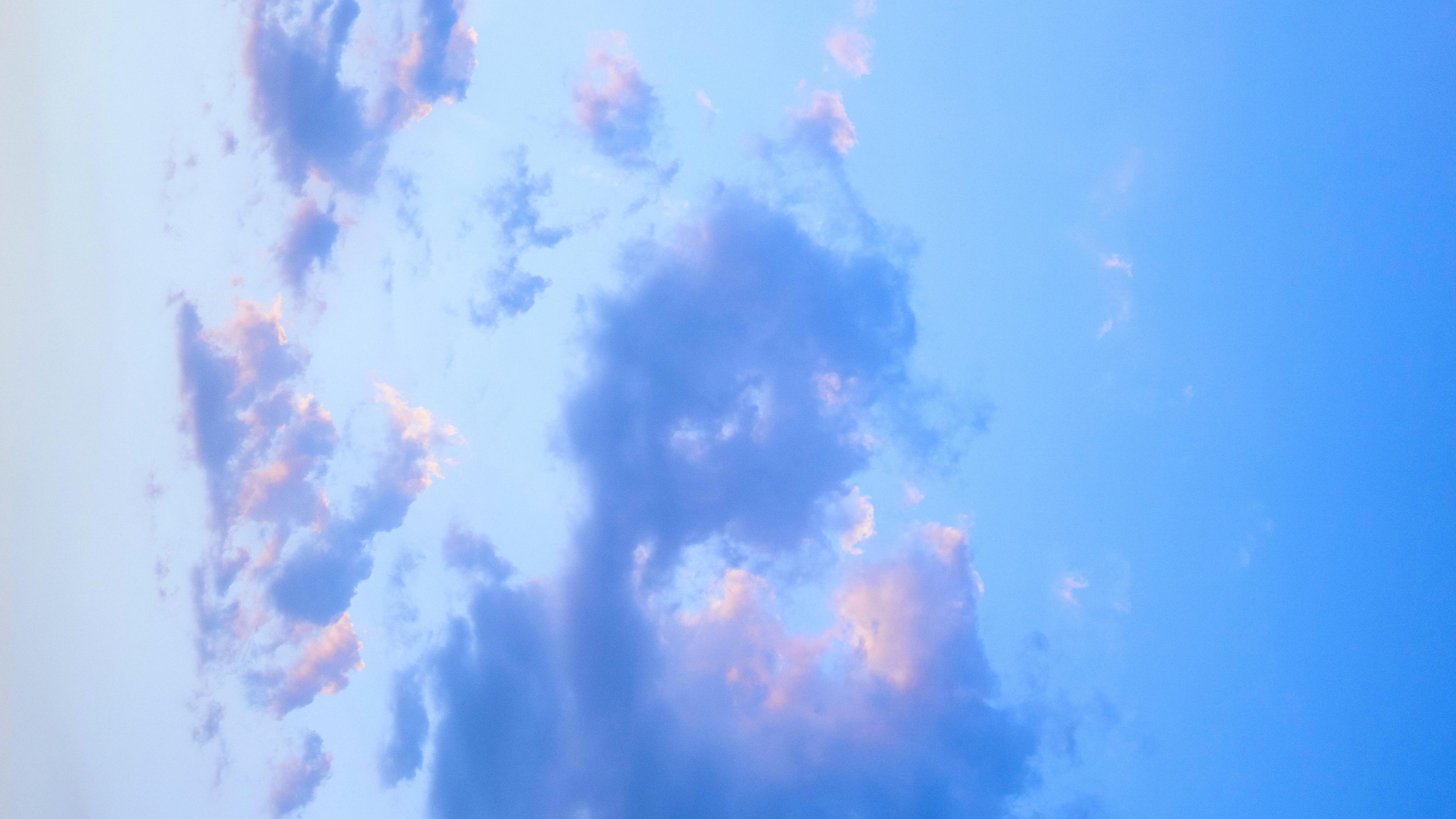 美轮美奂天空浪漫仙气唯美微信朋友圈背景图