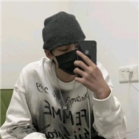 帅气个性简单男生微信头像