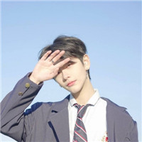 简单干净男生微信头像