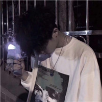 帅气个性简单男生微信头像