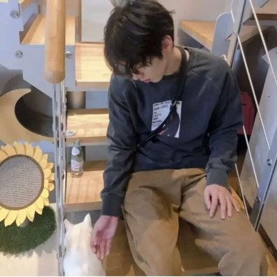 超帅冷酷男神侧脸杀微信头像