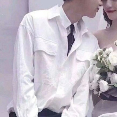 真人穿婚纱的高清情侶微信头像