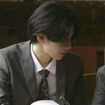 怦然心动情侣微信头像