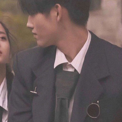 怦然心动情侣微信头像