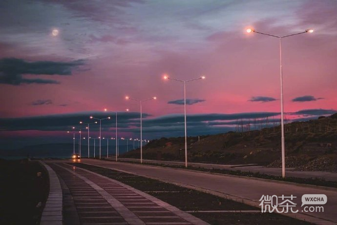 夜晚黄昏星空好看的微信聊天背景图