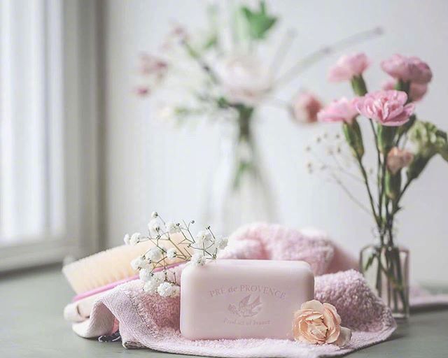 清新文静干净高雅的微信朋友圈配图