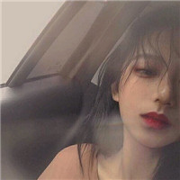 超好看网红美女微信头像