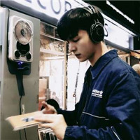 小清新帅气简单的男生微信头像