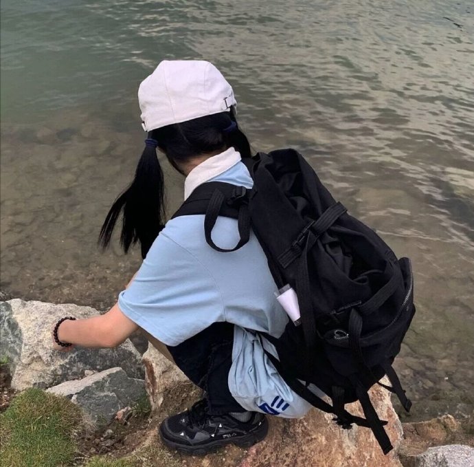 清新唯美复古的女生微信头像