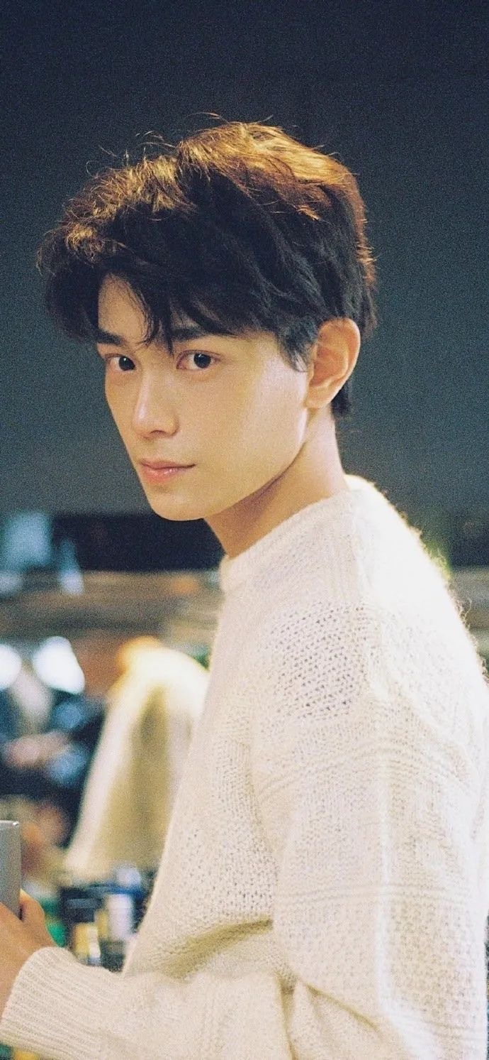 帅气好看的明星微信头像