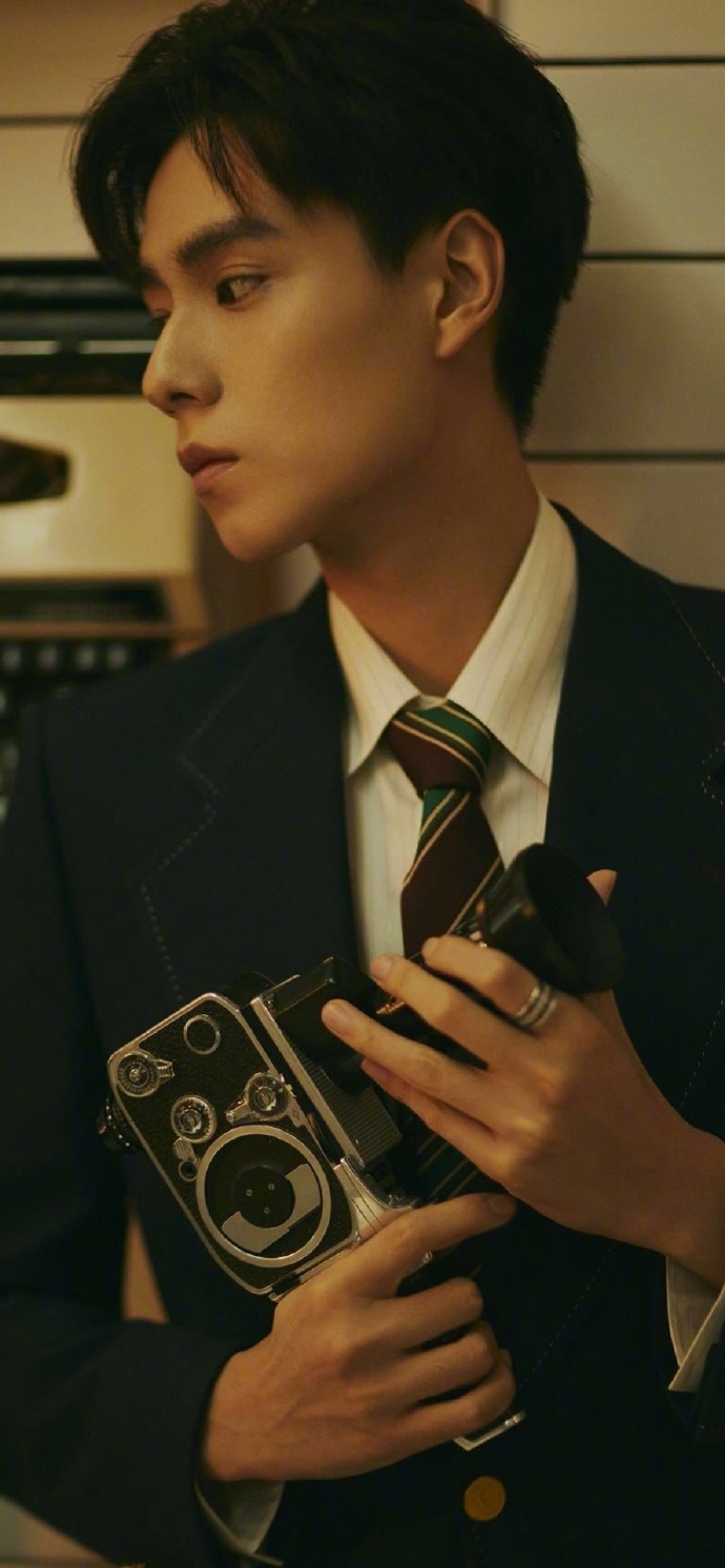 帅气好看的明星微信头像